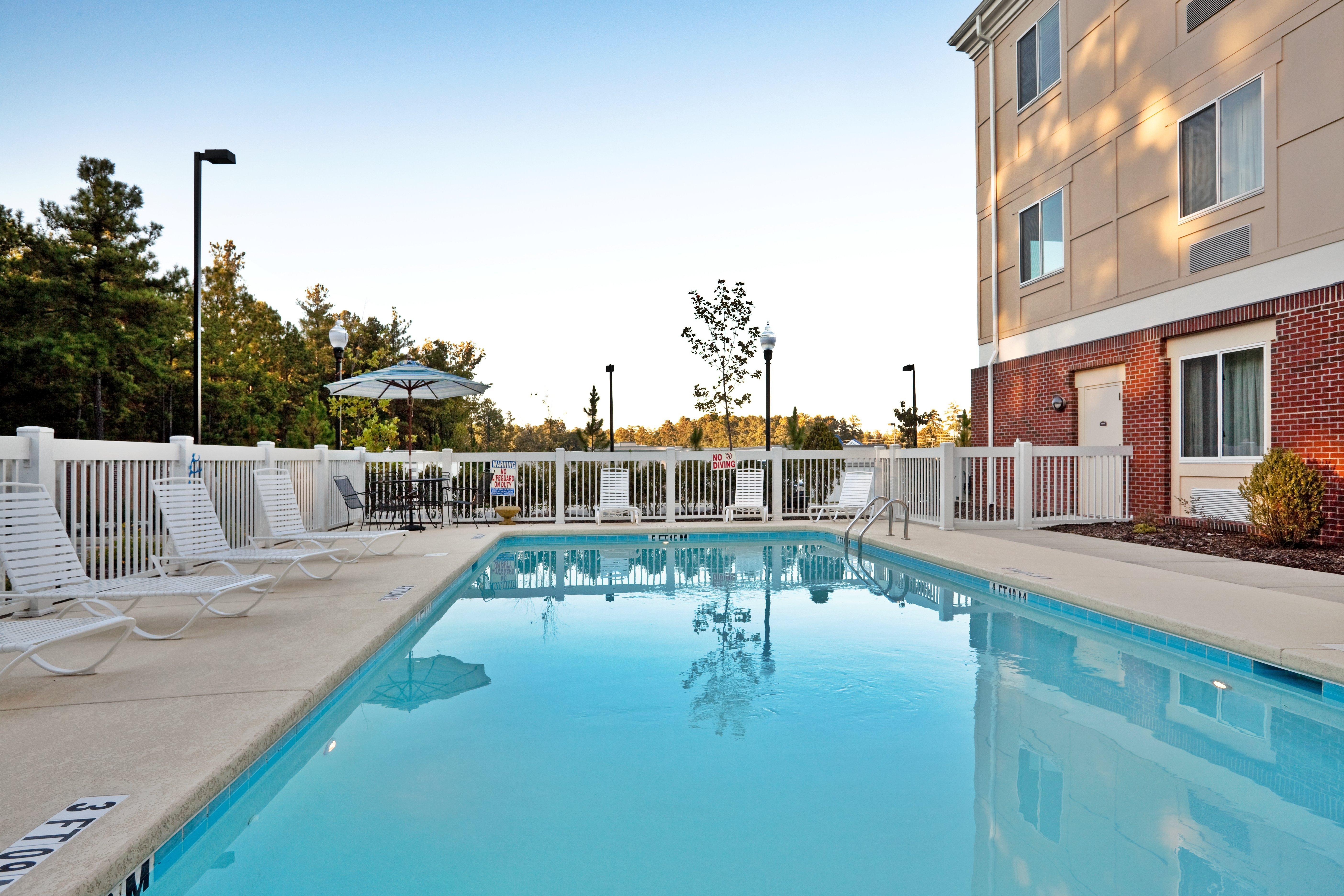 Holiday Inn Express & Suites Southern Pines-Pinehurst Area By Ihg Esterno foto