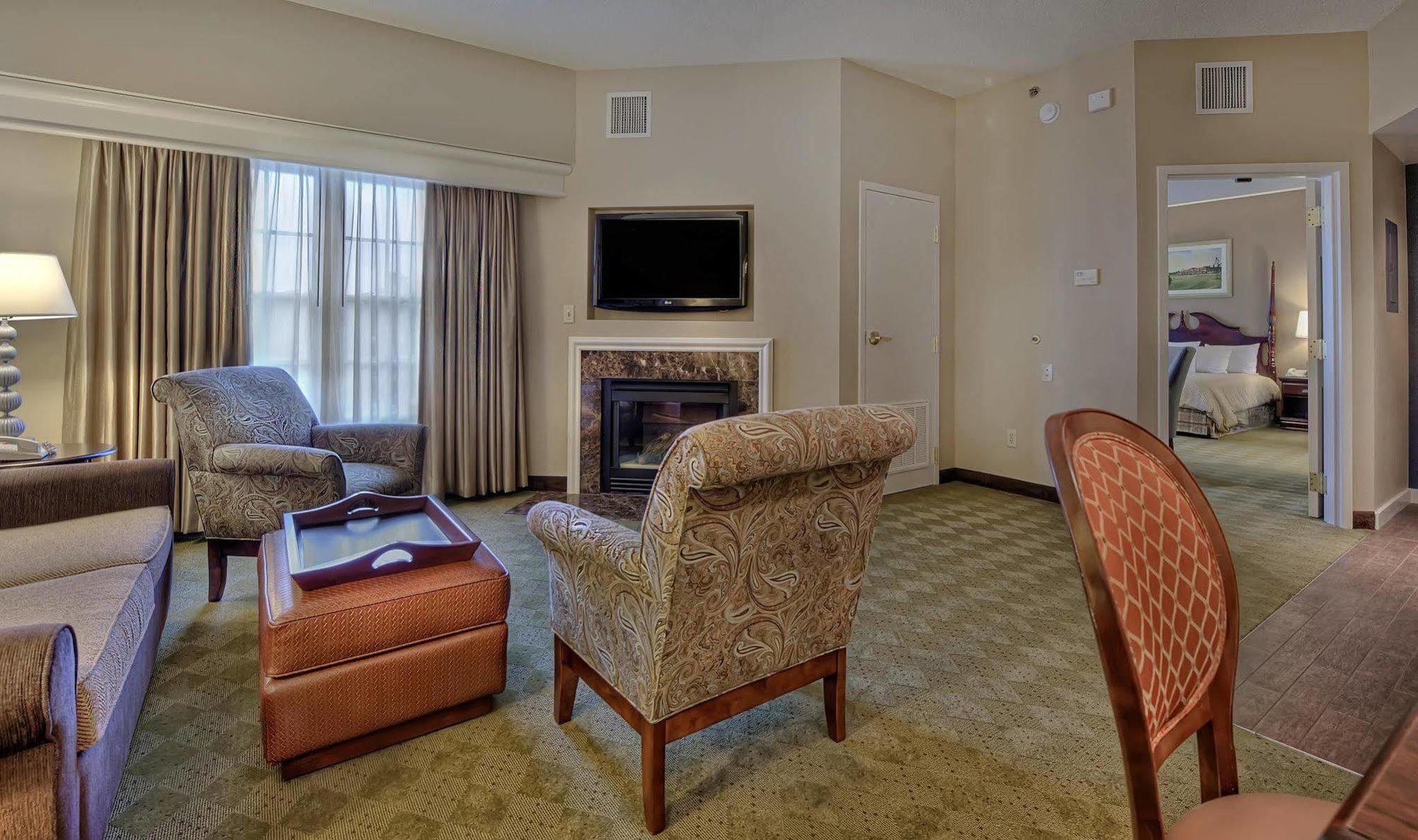 Holiday Inn Express & Suites Southern Pines-Pinehurst Area By Ihg Esterno foto
